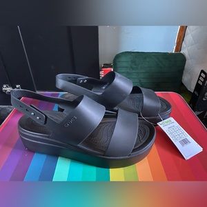 Brooklyn Low Wedge size 10 women’s (fits a size 9 better)